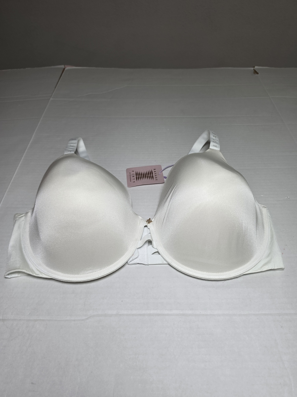Savage X Fenty Rihanna Size 42H White T Shirt Bra Underwire Lite Padding New